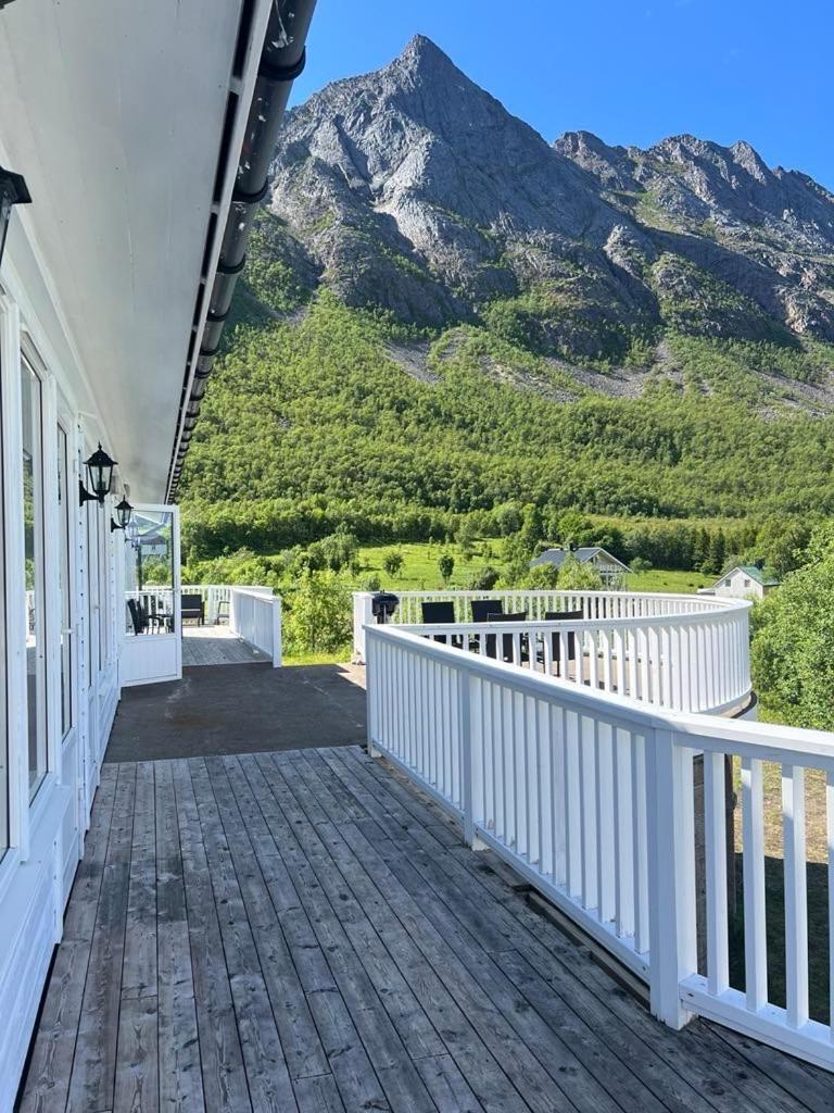 Aparthotel Senja Living Stonglandseidet Exterior foto